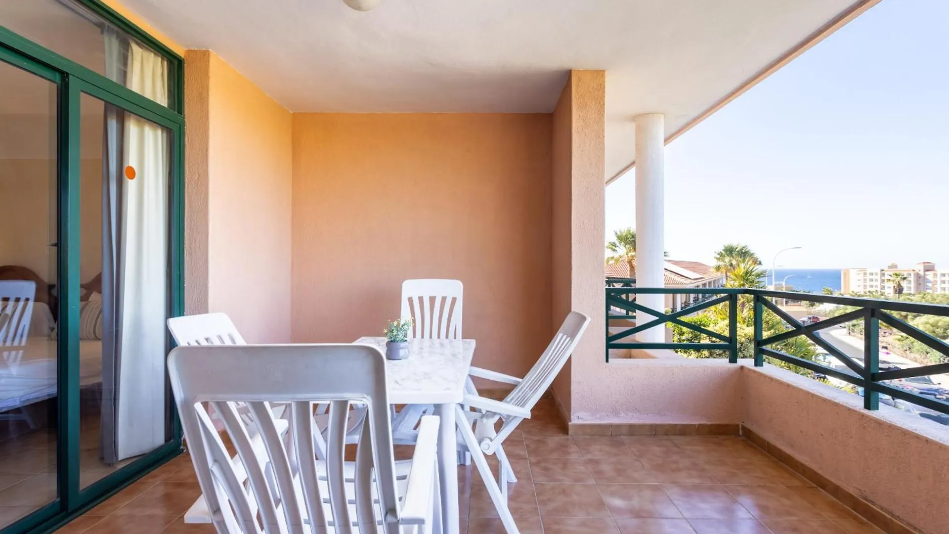 Nice Apt With Terrace In Golf Del Sur location