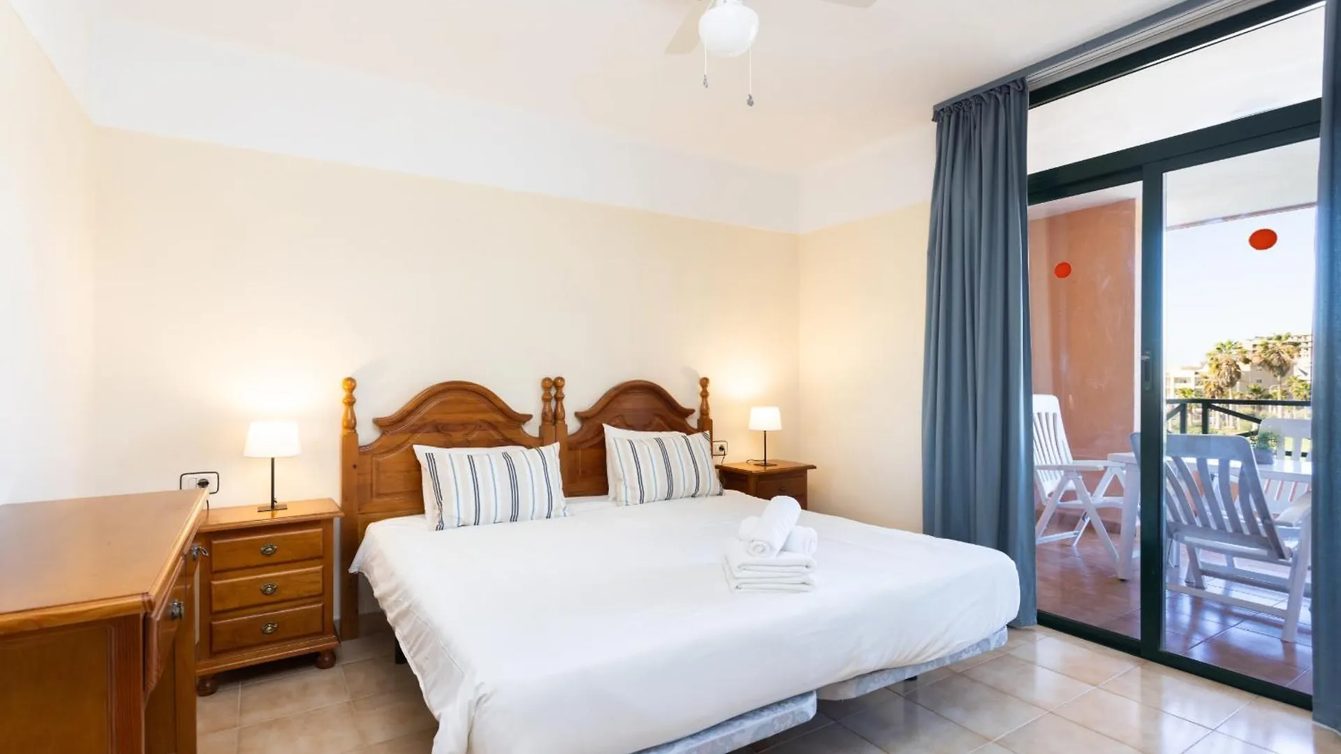 Appartement Nice Apt With Terrace In Golf Del Sur San Miguel de Abona